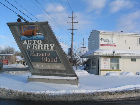 Tashmoo Park - Ferry Entrance